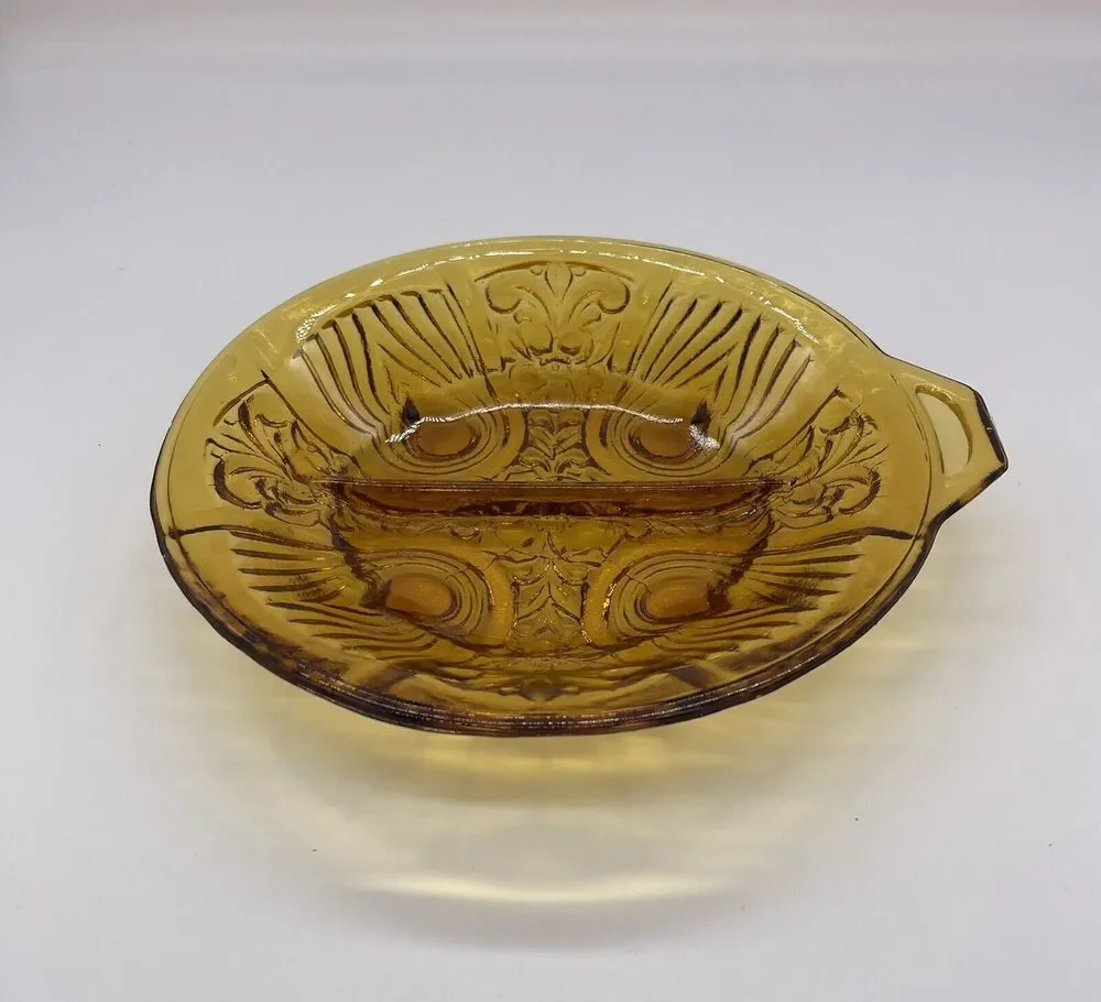INDIANA GLASS KILLARNEY AMBER DIVIDED RELISH CANDY DISH WITH HANDLE VINTAGE